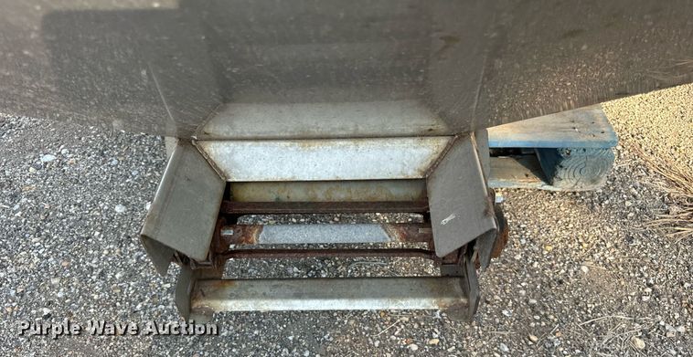 image for item DT2087 Fisher Steel Caster spreader