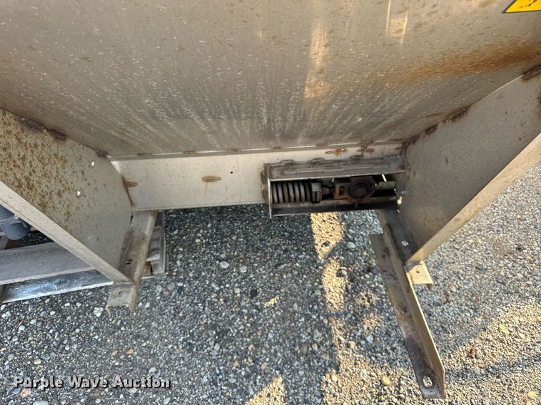 image for item DT2088 Boss spreader