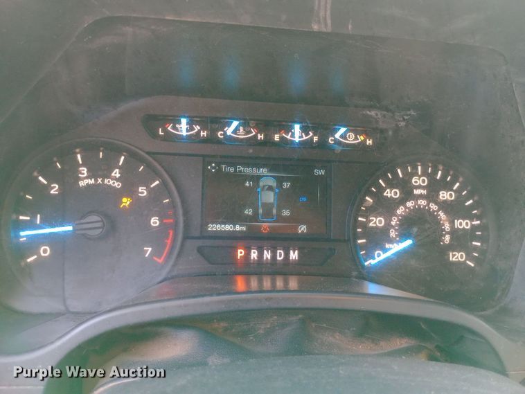 image for item DW0782 2018 Ford F150 SuperCab pickup truck