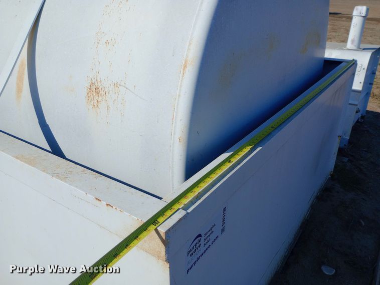image for item DW0798 Fuel tank