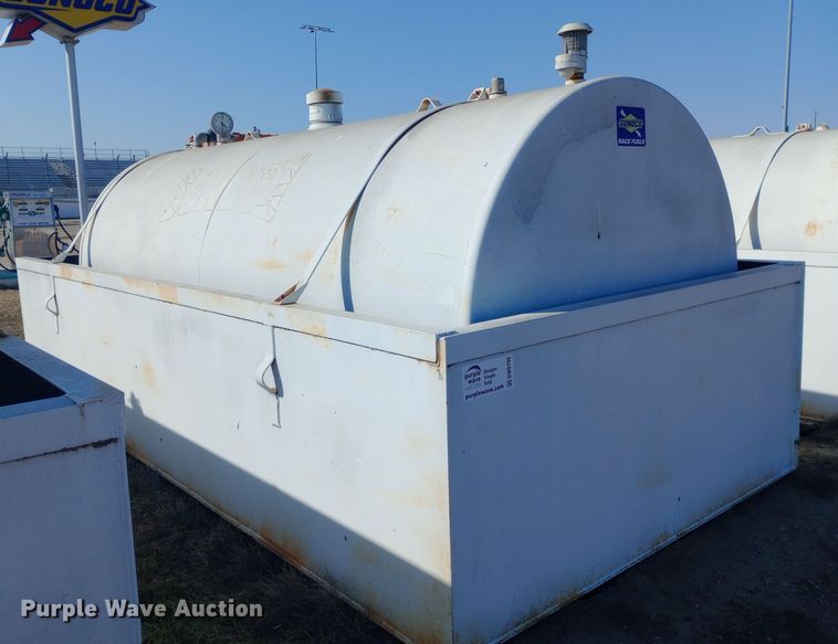 image for item DW0799 Fuel tank