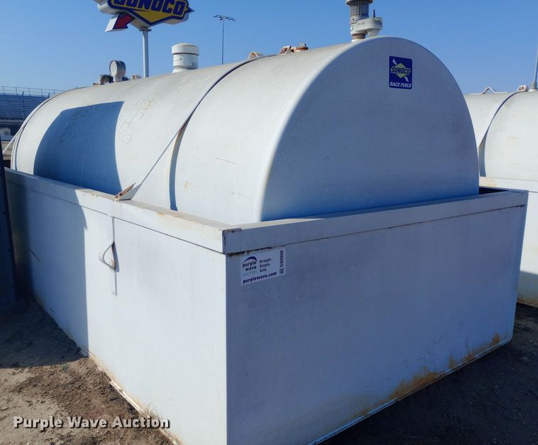 image for item DW0800 Fuel tank