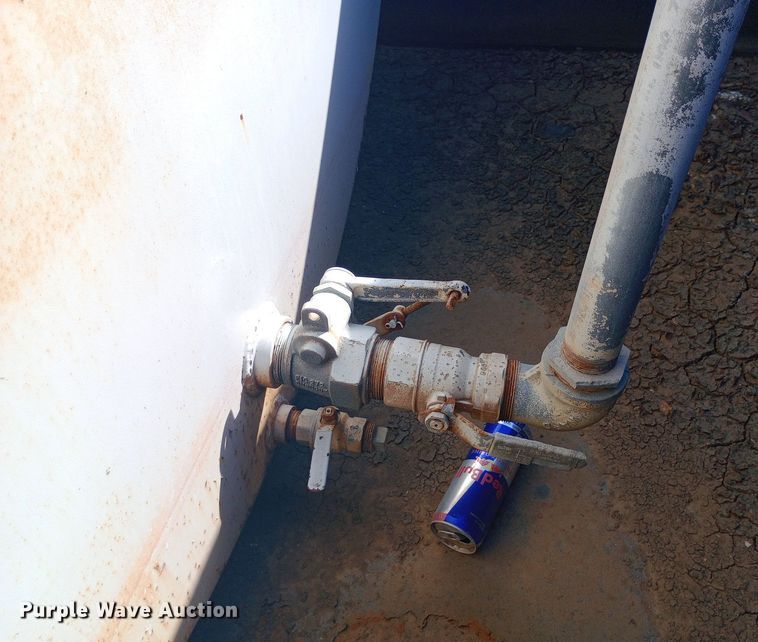 image for item DW0800 Fuel tank