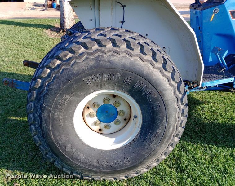 image for item DW0816 1995 Ford New Holland 2120 MFWD tractor