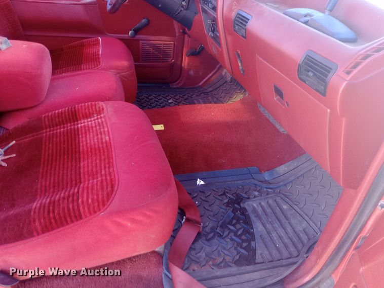 image for item DW0821 1992 Ford Ranger pickup truck