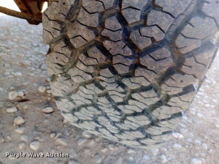 image for item DW0821 1992 Ford Ranger pickup truck