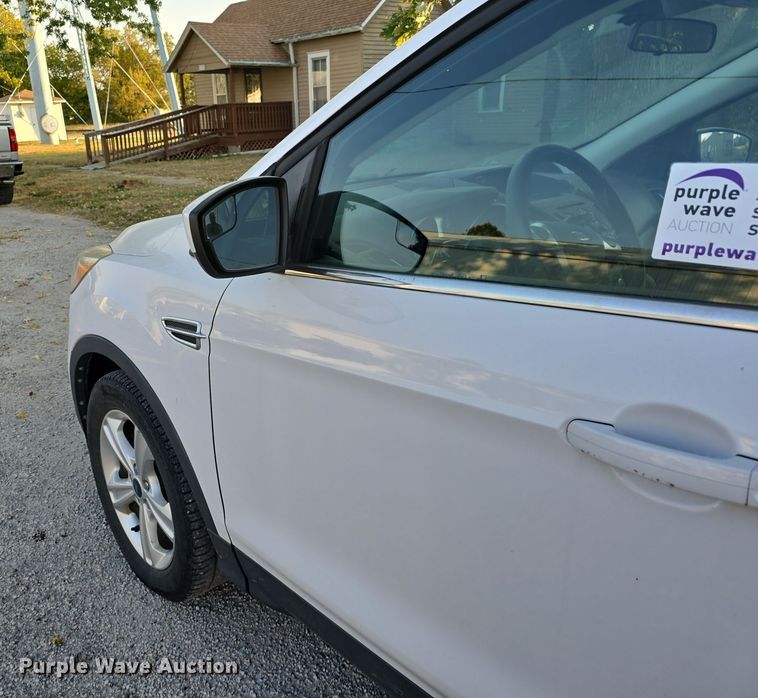 image for item DW3798 2014 Ford Escape SUV