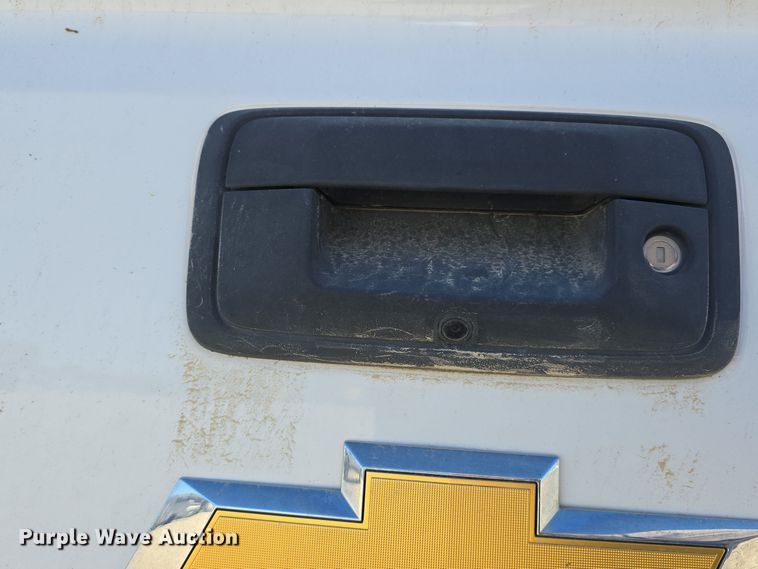 image for item DW3816 2015 Chevrolet Silverado 1500 Crew Cab pickup truck