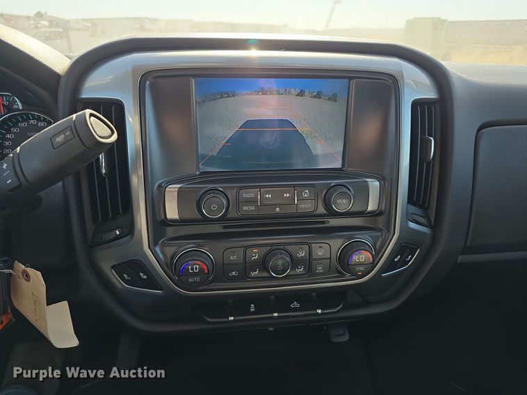 image for item DW3816 2015 Chevrolet Silverado 1500 Crew Cab pickup truck