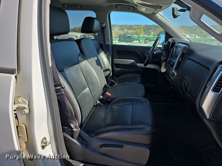 image for item DW3816 2015 Chevrolet Silverado 1500 Crew Cab pickup truck