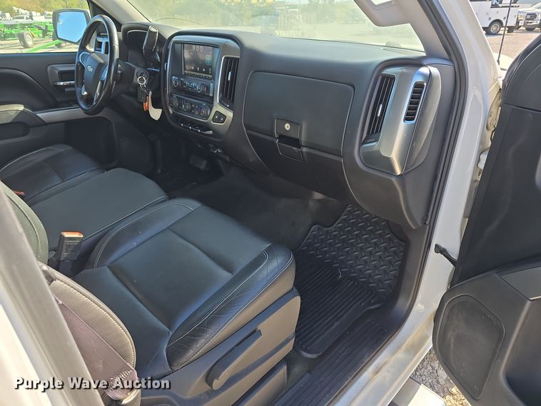 image for item DW3816 2015 Chevrolet Silverado 1500 Crew Cab pickup truck