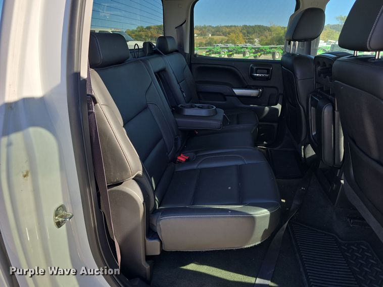 image for item DW3816 2015 Chevrolet Silverado 1500 Crew Cab pickup truck