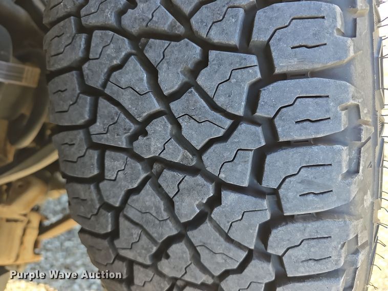 image for item DW3816 2015 Chevrolet Silverado 1500 Crew Cab pickup truck