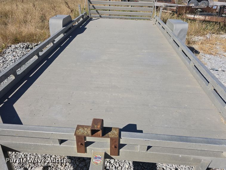 image for item DW3817 2019 Aluma 7814ST utility trailer