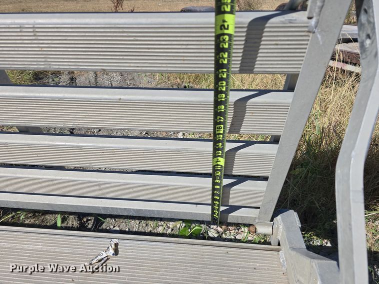 image for item DW3817 2019 Aluma 7814ST utility trailer