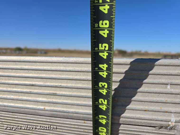 image for item DW3817 2019 Aluma 7814ST utility trailer