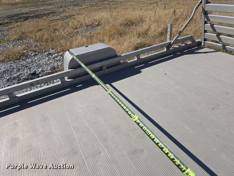 image for item DW3817 2019 Aluma 7814ST utility trailer