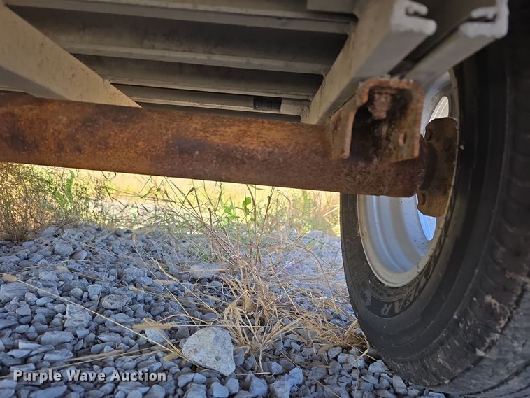 image for item DW3817 2019 Aluma 7814ST utility trailer