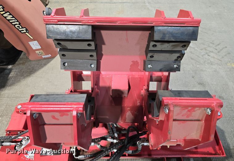 image for item DW3843 Handy Attachments HSRC12 skid steer pole clamp