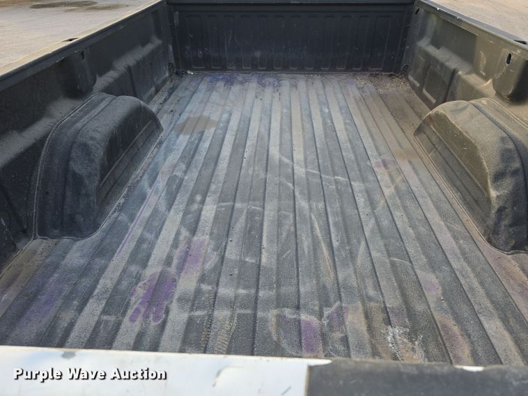 image for item DW3847 2007 Chevrolet Silverado 1500 pickup truck