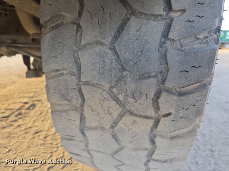 image for item DW3847 2007 Chevrolet Silverado 1500 pickup truck