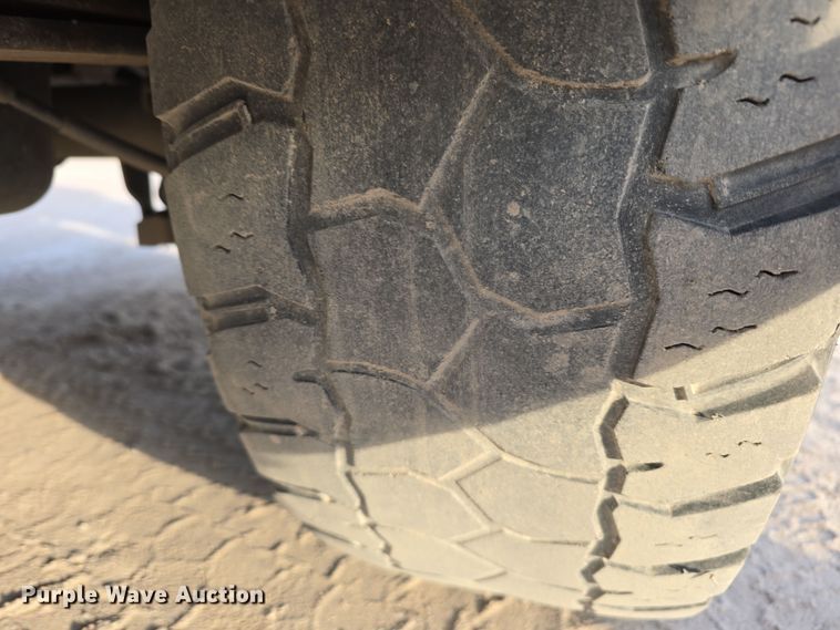 image for item DW3847 2007 Chevrolet Silverado 1500 pickup truck