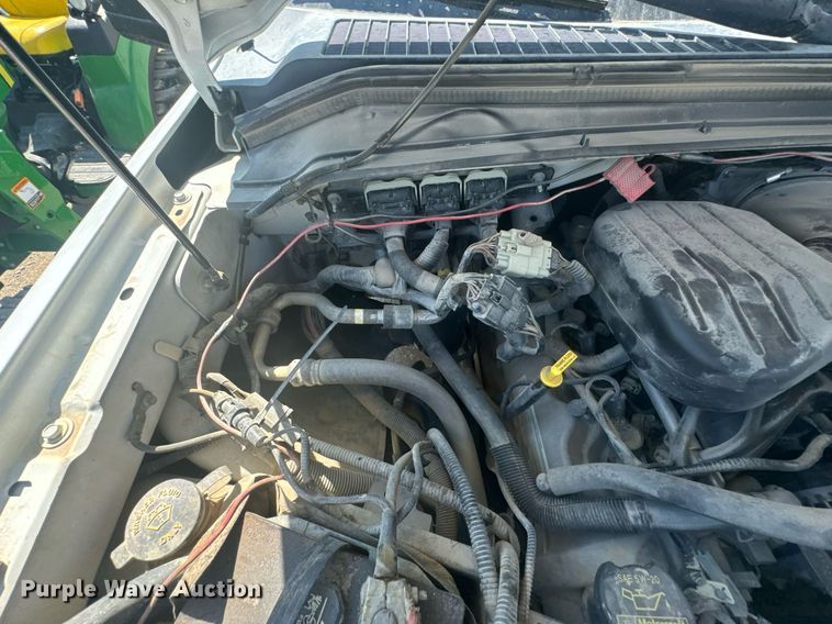 image for item DX1323 2010 Ford F550 utility / service truck