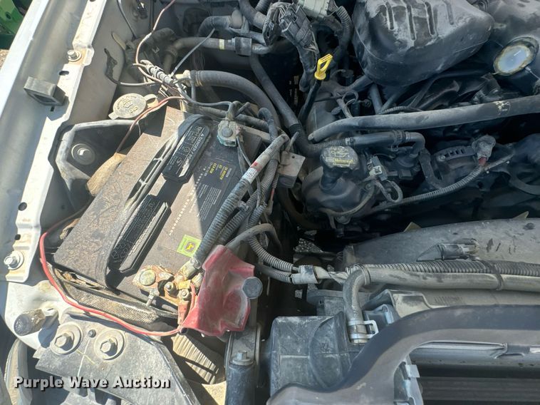 image for item DX1323 2010 Ford F550 utility / service truck