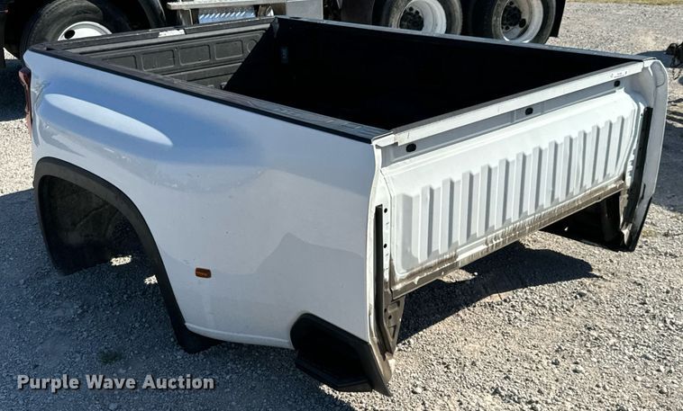 image for item DX1428 Pickup truck bed
