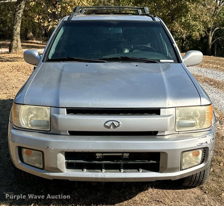 image for item DX1449 2003 Infiniti QX4 SUV