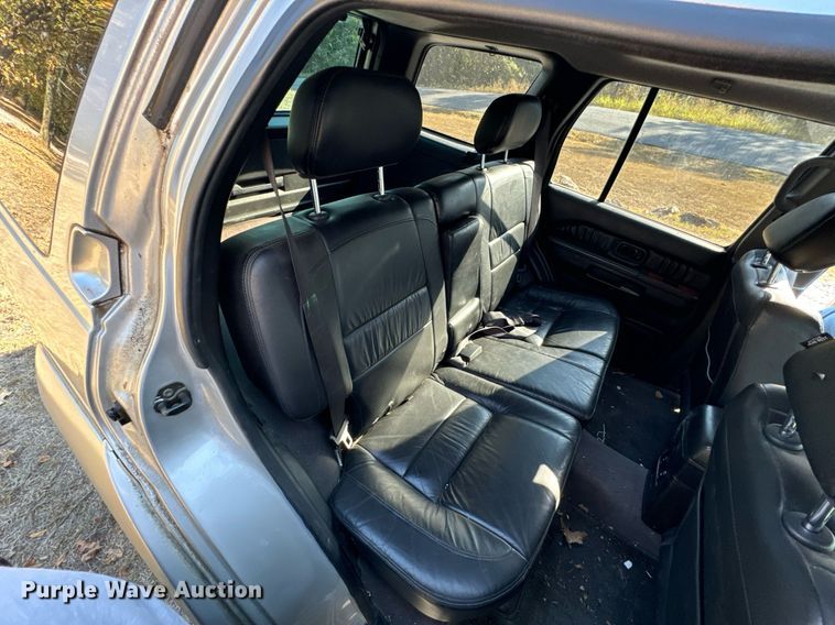 image for item DX1449 2003 Infiniti QX4 SUV