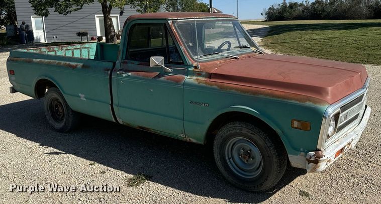 image for item DX3661 1972 Chevrolet C10 pickup truck