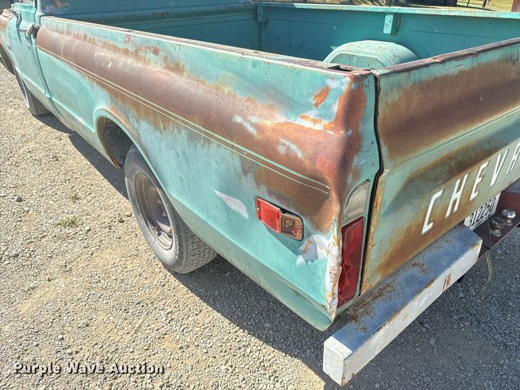 image for item DX3661 1972 Chevrolet C10 pickup truck