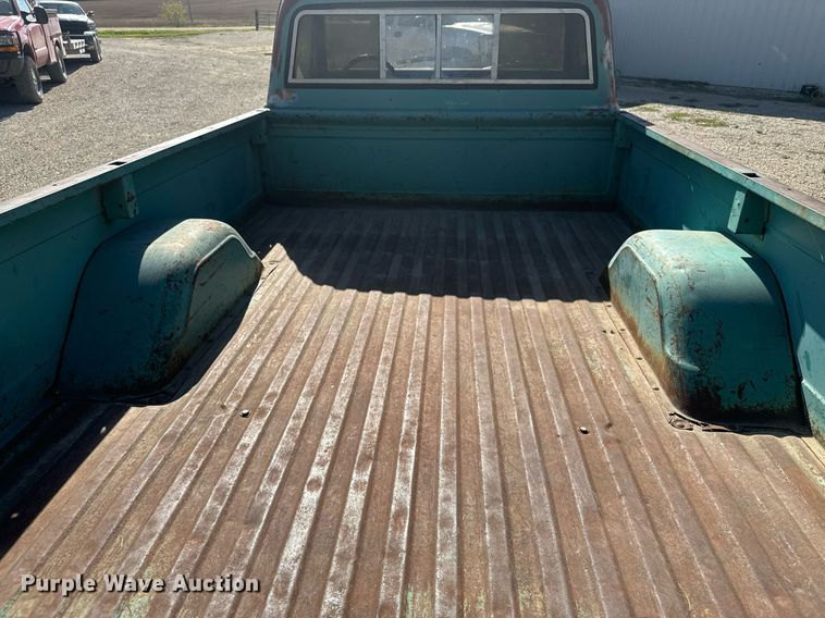 image for item DX3661 1972 Chevrolet C10 pickup truck