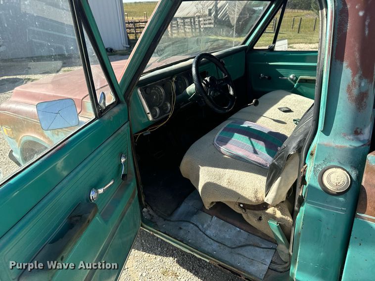 image for item DX3661 1972 Chevrolet C10 pickup truck