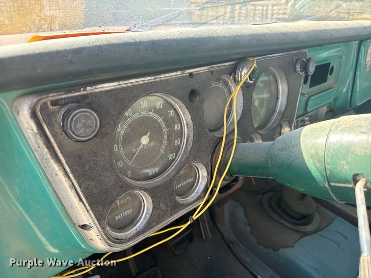 image for item DX3661 1972 Chevrolet C10 pickup truck