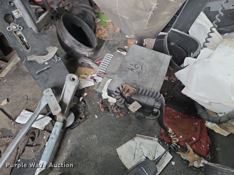 image for item EE8552 2005 International  4300  armored truck 