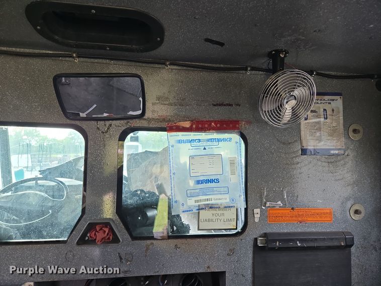 image for item EE8552 2005 International  4300  armored truck 