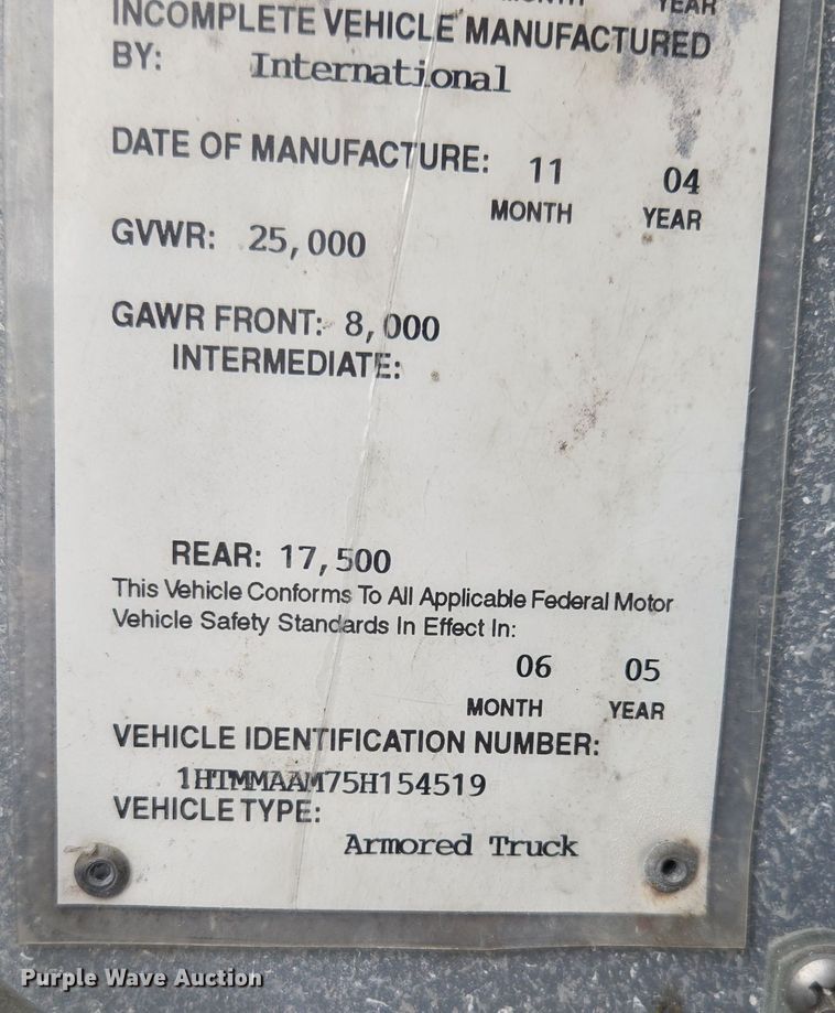 image for item EE8552 2005 International  4300  armored truck 