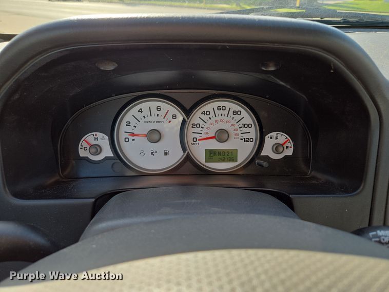 image for item EE8556 2006 Ford Escape XLT SUV