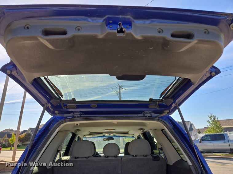 image for item EE8556 2006 Ford Escape XLT SUV