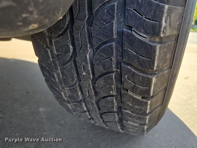 image for item EE8556 2006 Ford Escape XLT SUV