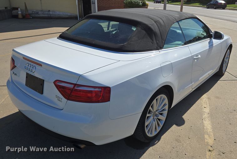 image for item EE8557 2012 Audi A5 convertible
