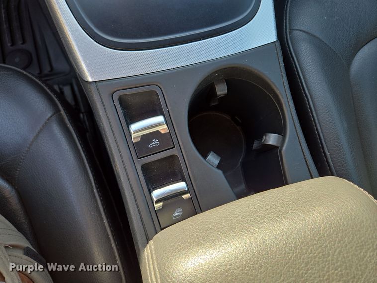 image for item EE8557 2012 Audi A5 convertible