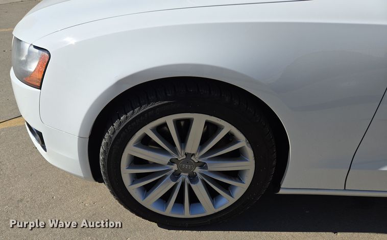 image for item EE8557 2012 Audi A5 convertible