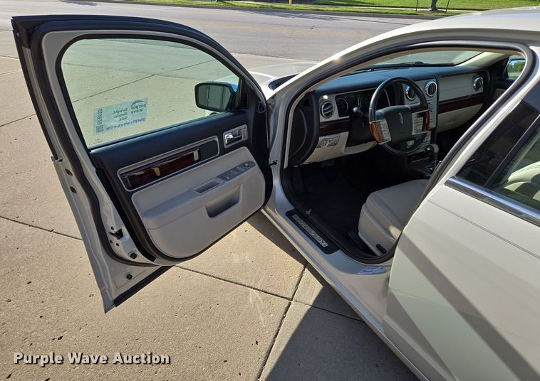 image for item EE8559 2007 Lincoln  MKZ 