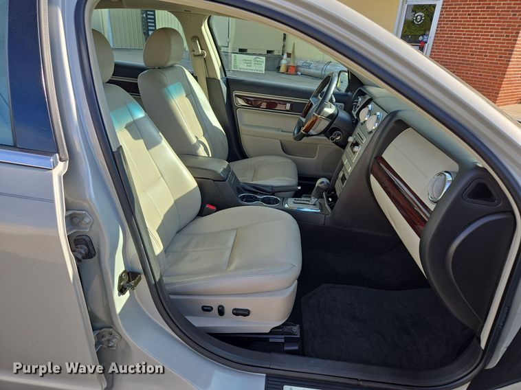 image for item EE8559 2007 Lincoln  MKZ 