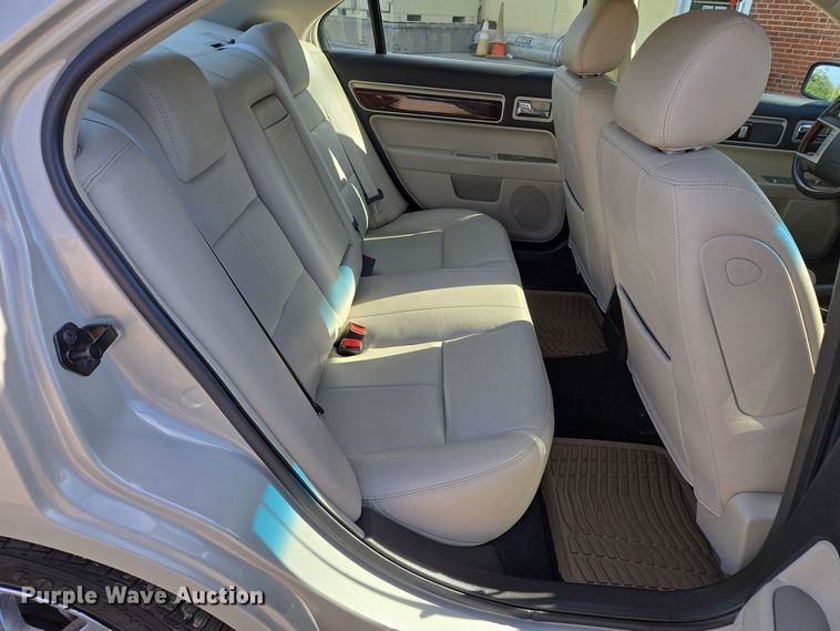 image for item EE8559 2007 Lincoln  MKZ 