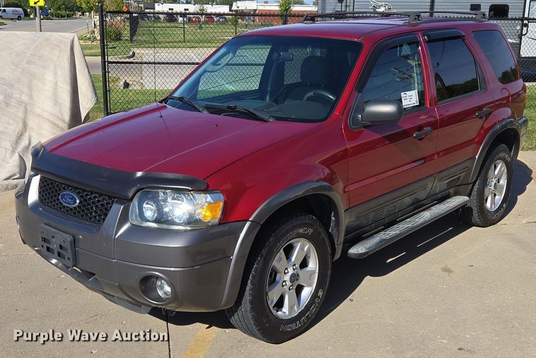 image for item EE8562 2006 Ford  Escape XLT SUV