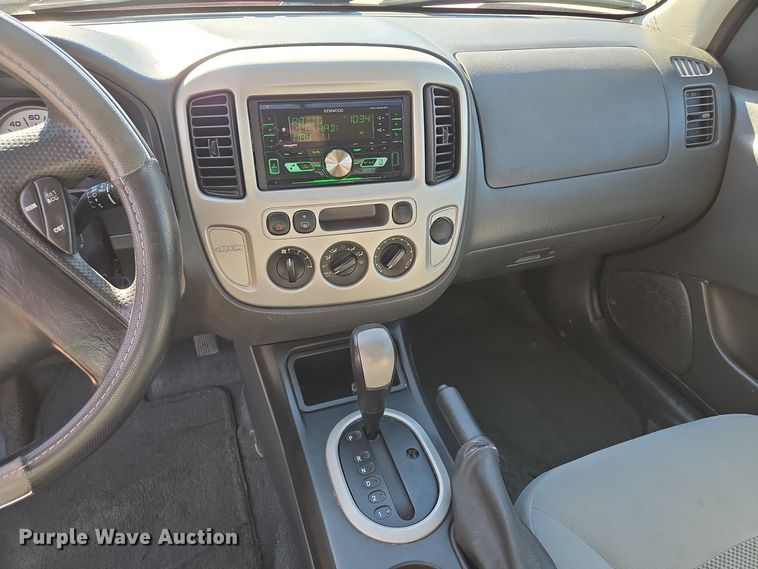 image for item EE8562 2006 Ford  Escape XLT SUV